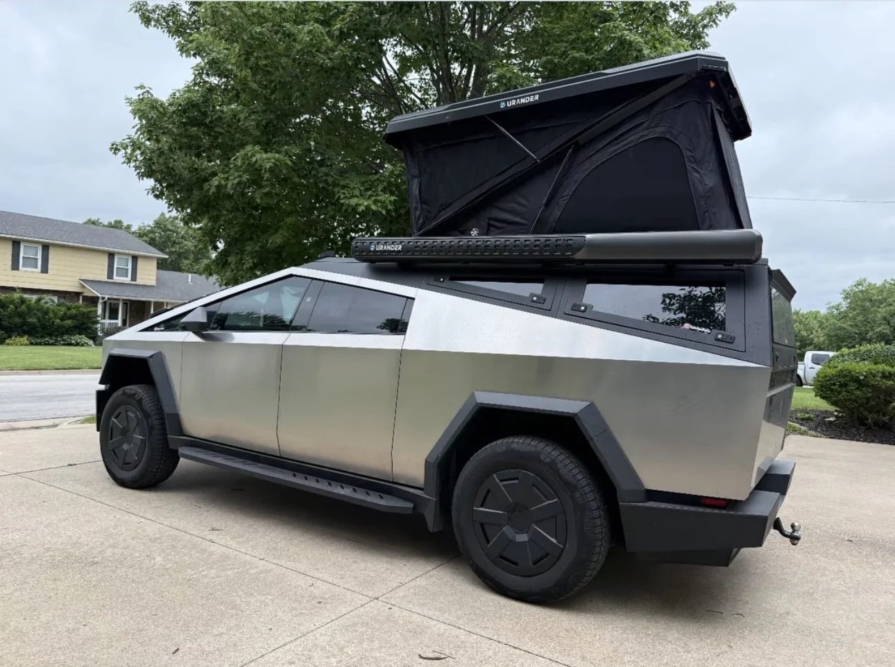 Tesla Cybertruck Urander Rack Mega Thread – Post Your Setup! IMG_9467