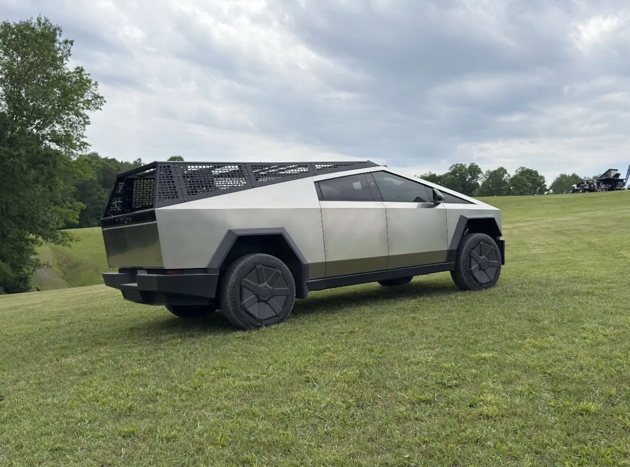 Tesla Cybertruck Urander Rack Mega Thread – Post Your Setup! IMG_9860