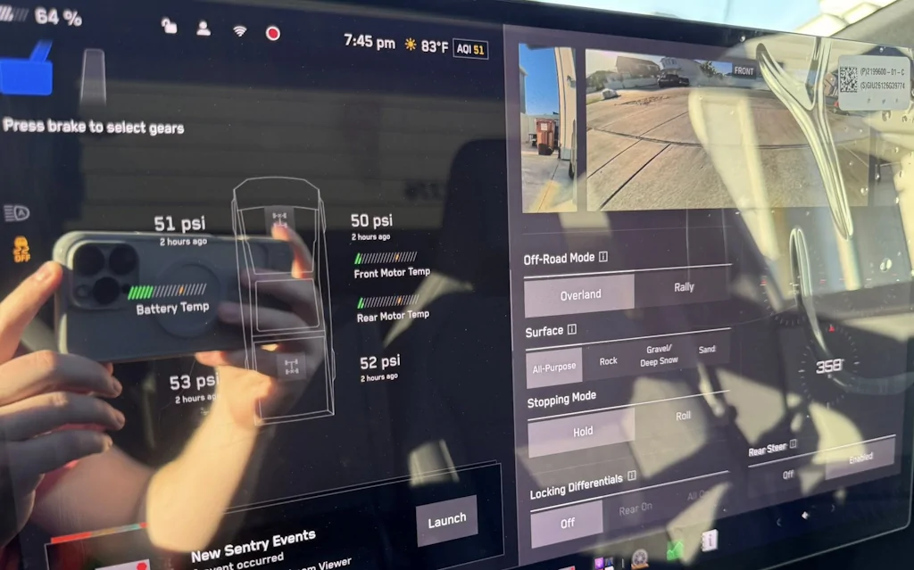 Tesla Cybertruck $59k Base Dual-Motor AWD Cybertruck Begin Delivery! 1781182430223-dg