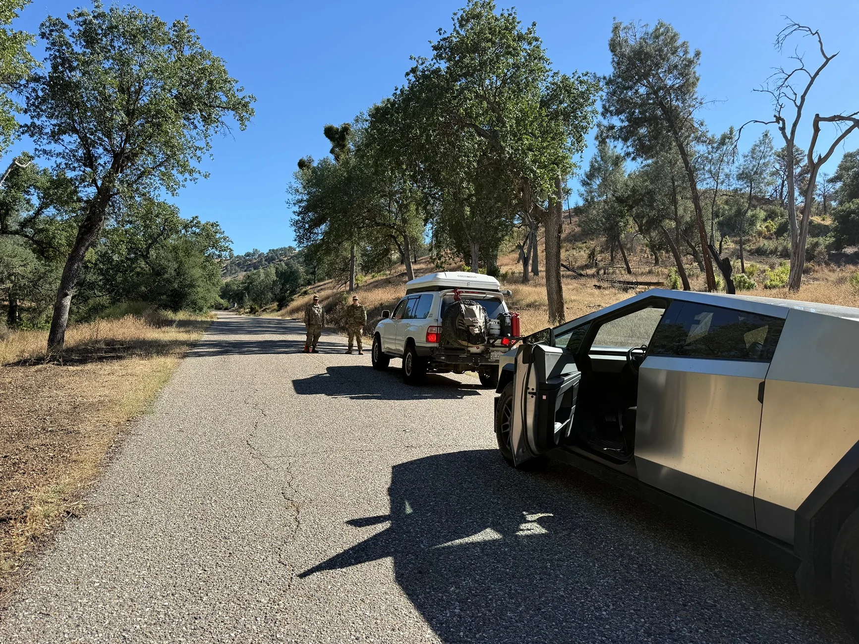 Tesla Cybertruck Daily random Cybertruck photos thread - Post Yours! 📸 🤳 IMG_1757