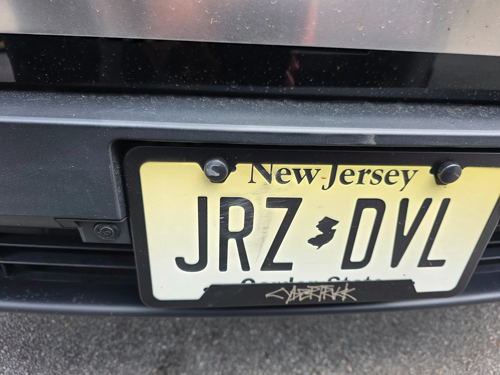 Tesla Cybertruck Dont be a like this CT driver and bump and run (Photos and Video) 20260523_105947