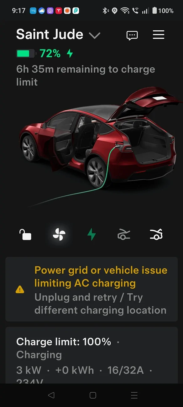 Tesla Cybertruck 240v charging issues?? 1000284516