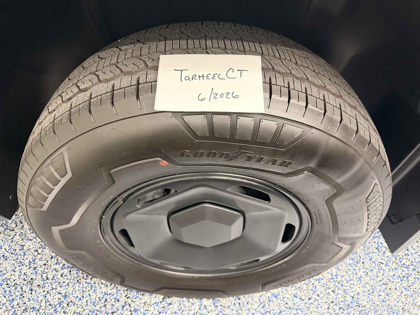 Tesla Cybertruck FS : 26 AWD Tesla CyberTruck 18” Mantle Wheels - NEARLY NEW IMG_5005