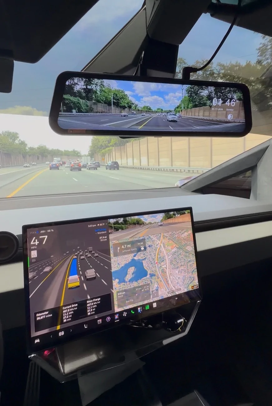 Tesla Cybertruck Wolfbox G900 Pro rearview mirror / dashcam  review IMG_2437
