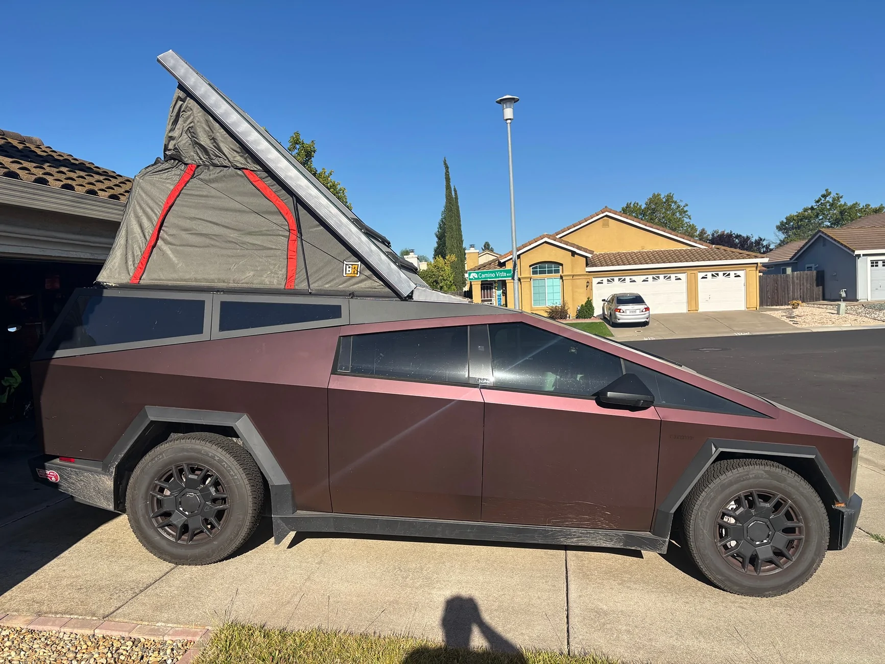 Tesla Cybertruck Tesla Cybertruck Camper IMG_7121