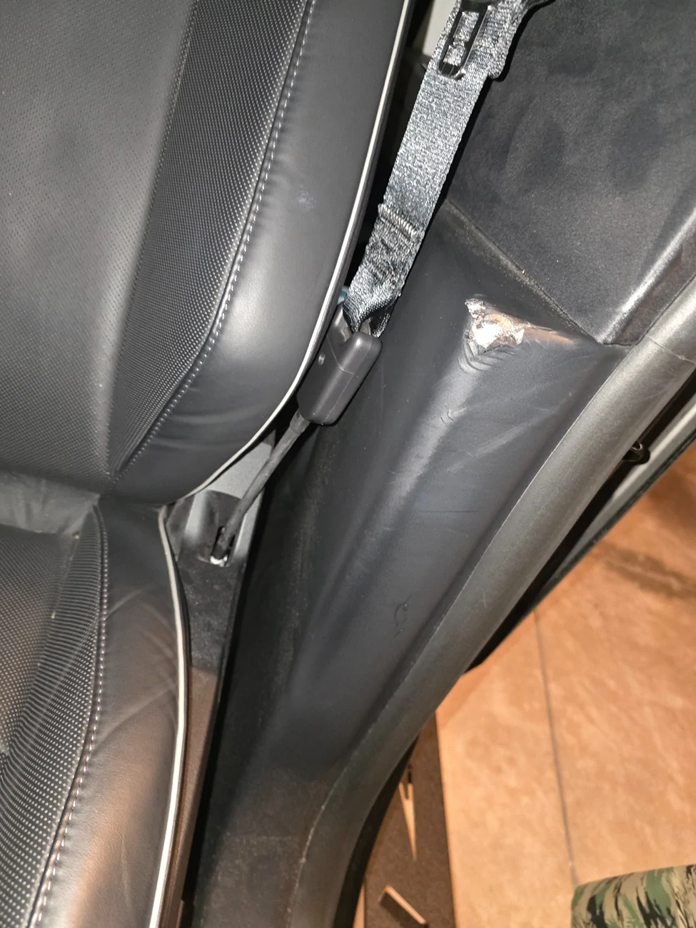 Tesla Cybertruck Preventing interior wear and tear? 20260520_124051