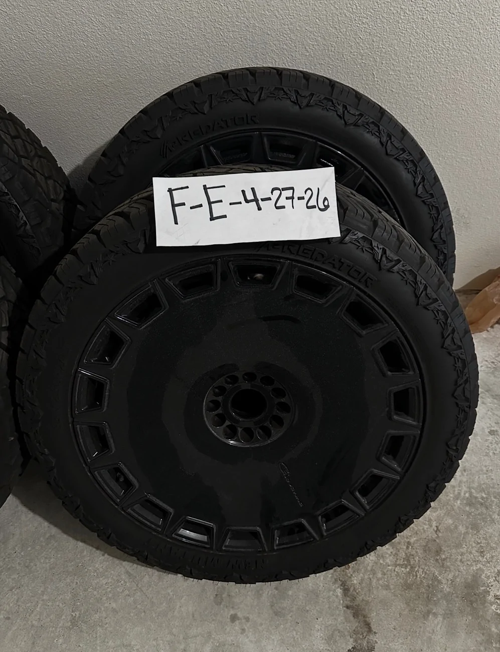 Tesla Cybertruck FS: 24” Giovanna w/ 35x12.5R24 Predators AT Wheels & Tires IMG_1422