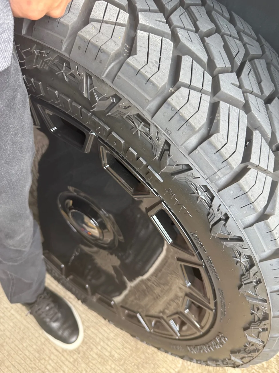 Tesla Cybertruck FS: 24” Giovanna w/ 35x12.5R24 Predators AT Wheels & Tires IMG_2682