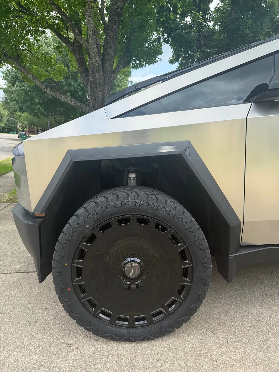 Tesla Cybertruck FS: 24” Giovanna w/ 35x12.5R24 Predators AT Wheels & Tires IMG_2228
