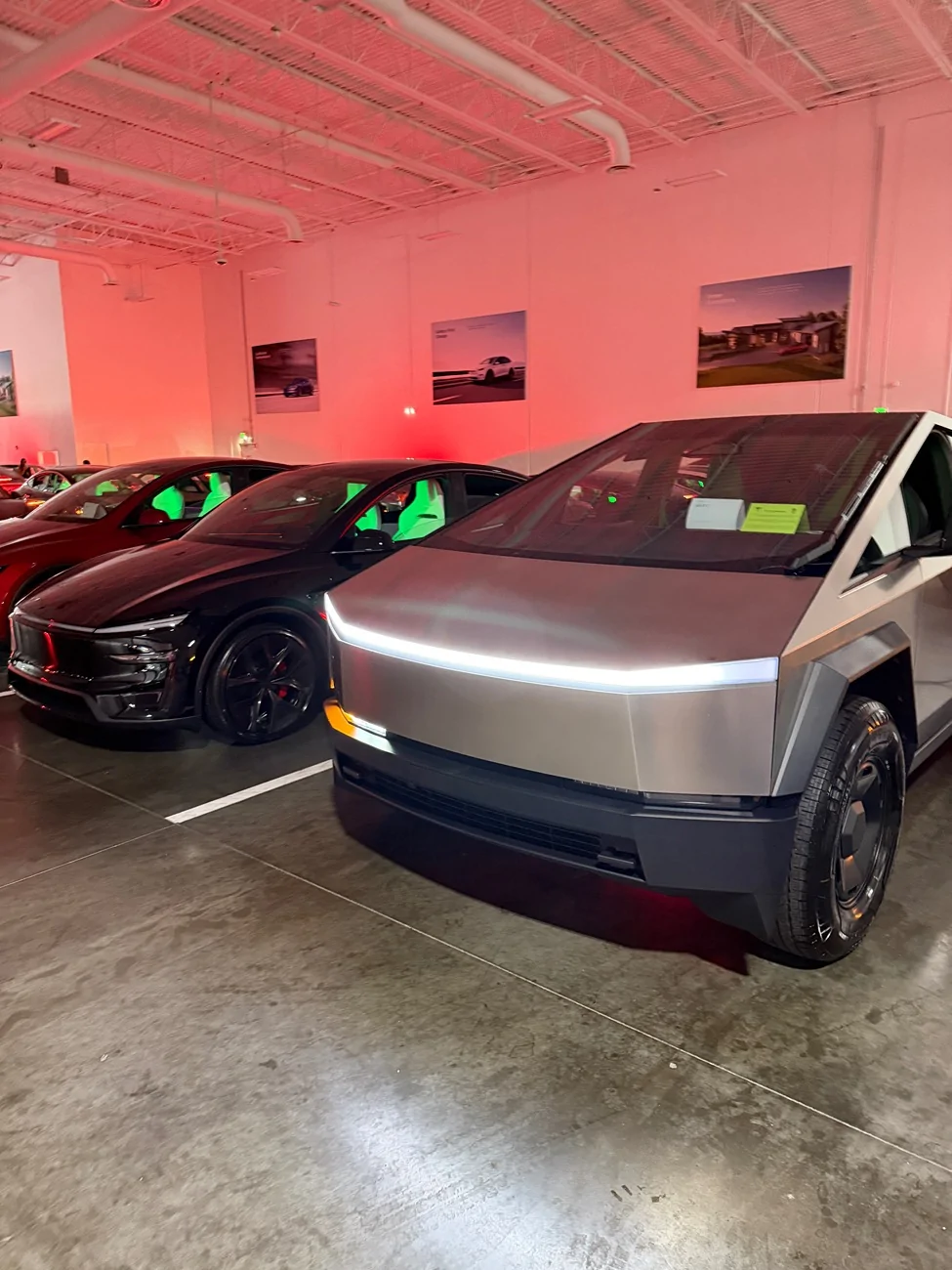 Tesla Cybertruck $59k Base Dual-Motor AWD Cybertruck Begin Delivery! IMG_2690