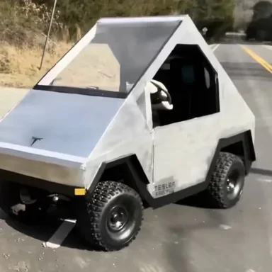 Tesla Cybertruck $59k Base Dual-Motor AWD Cybertruck Begin Delivery! 1781903160324-65