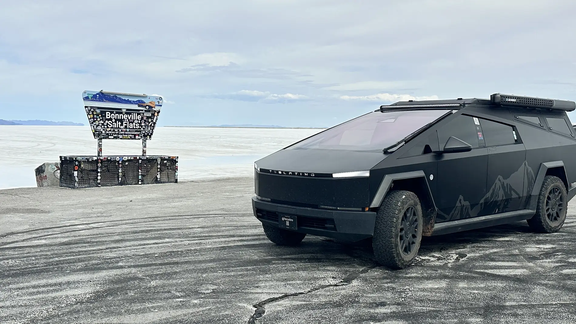 Tesla Cybertruck Urander Rack Mega Thread – Post Your Setup! 1782148956561-y7