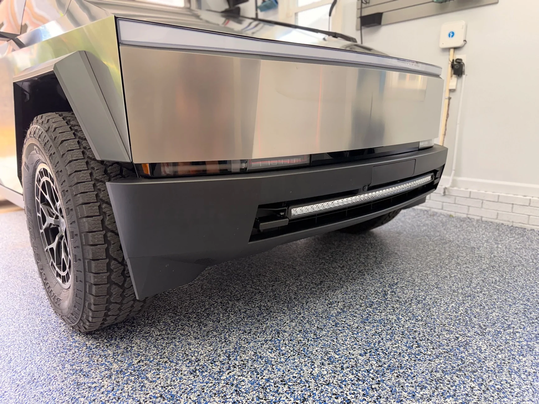 Tesla Cybertruck 59K SAWD - After Purchase Mods Thread 📐 IMG_5274
