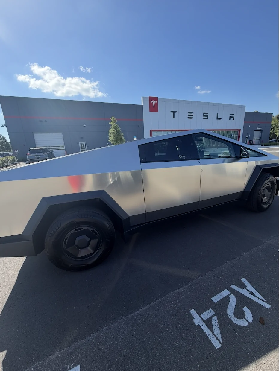 Tesla Cybertruck $59k Base Dual-Motor AWD Cybertruck Begin Delivery! Screenshot 2026-06-23 at 6.27.20 PM