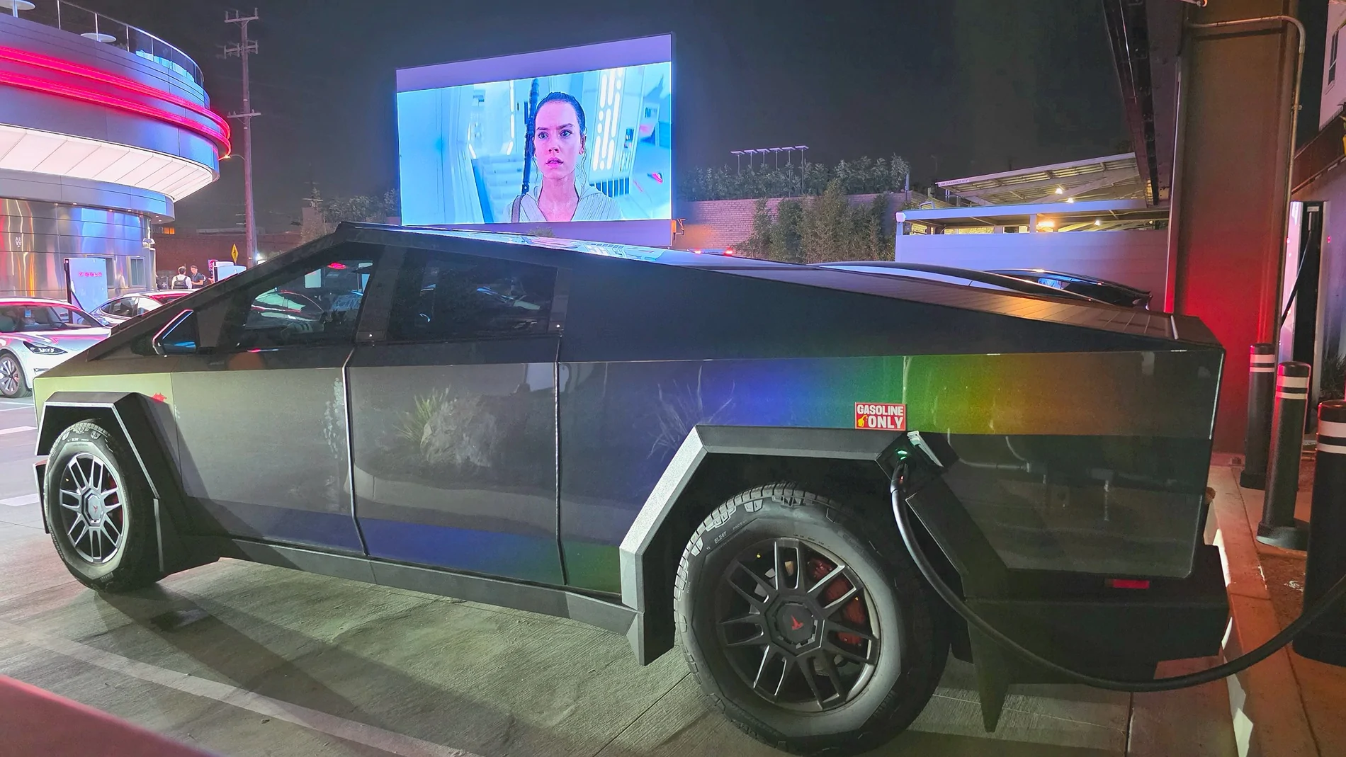 Tesla Cybertruck Daily random Cybertruck photos thread - Post Yours! 📸 🤳 20250818_213755