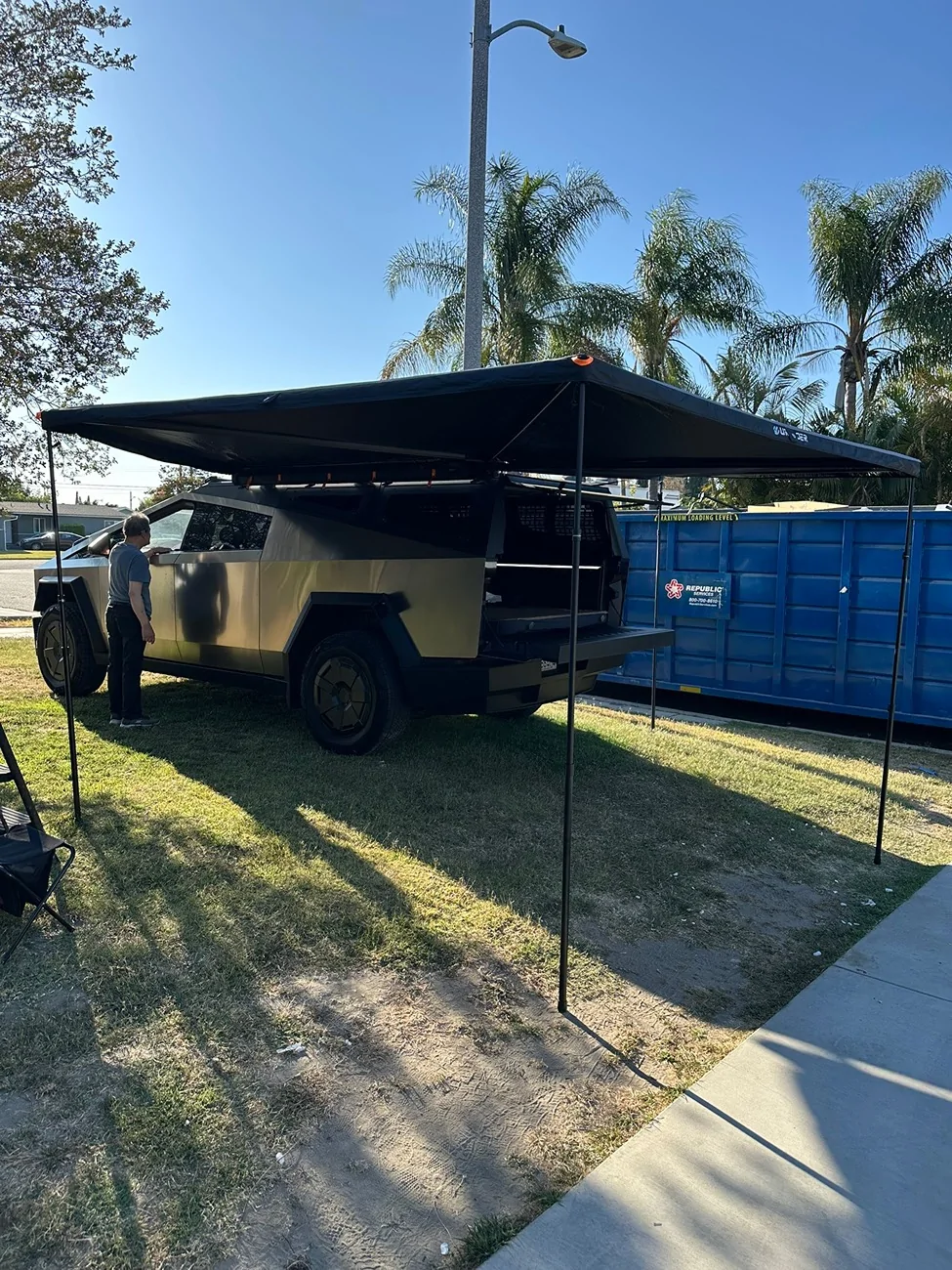 Tesla Cybertruck Urander Rack Mega Thread – Post Your Setup! IMG_1392