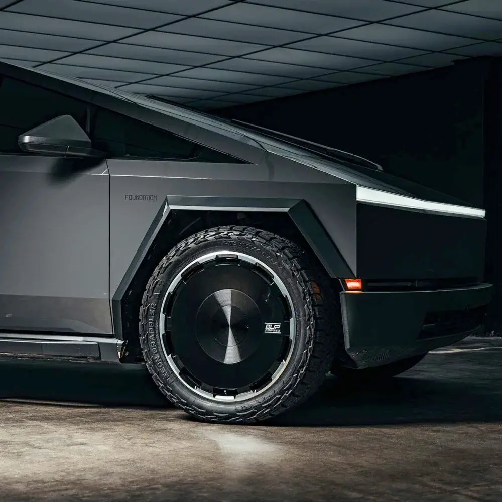 Tesla Cybertruck Unplugged Performance launches our new Tesla Cybertruck 24-Inch CYBRDISC Wheel Tesla-Cybertruck-UP-Forged-CYBRDISC-24-Inch-Wheels-Gloss-Black-Finish-Unplugged-Performance-2