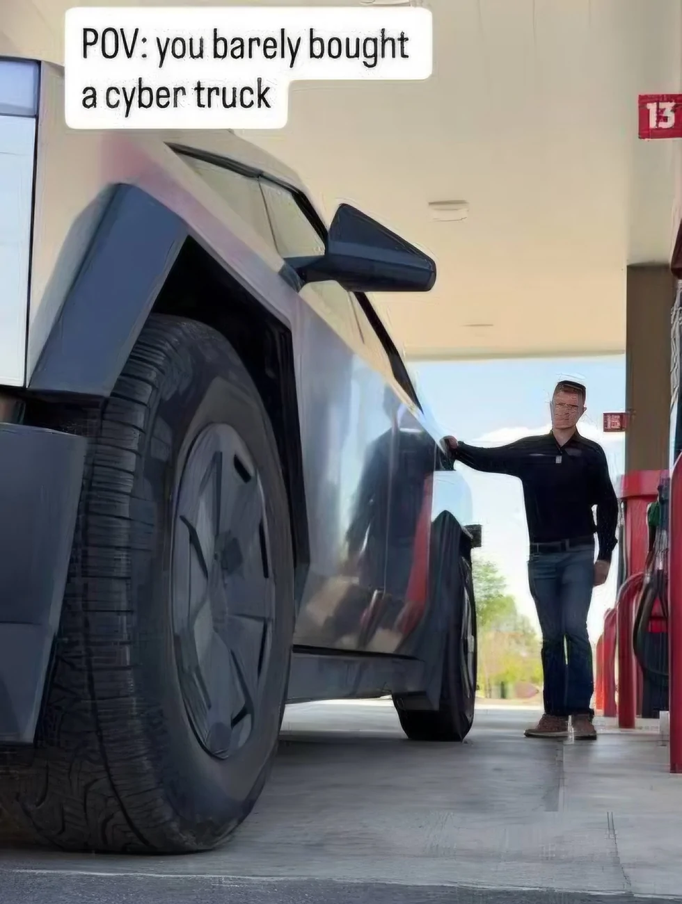 Tesla Cybertruck $59k Base Dual-Motor AWD Cybertruck Begin Delivery! images