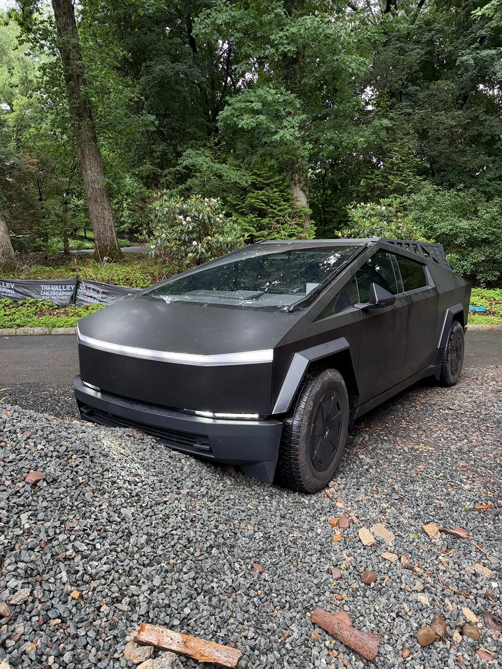 Tesla Cybertruck Daily random Cybertruck photos thread - Post Yours! 📸 🤳 IMG_0037