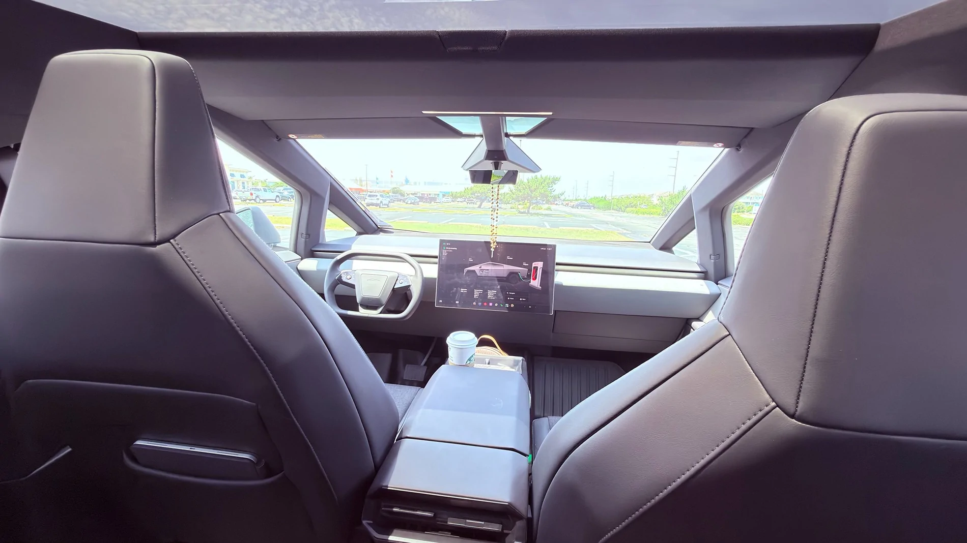 Tesla Cybertruck $59k Base Dual-Motor AWD Cybertruck Begin Delivery! IMG_4063