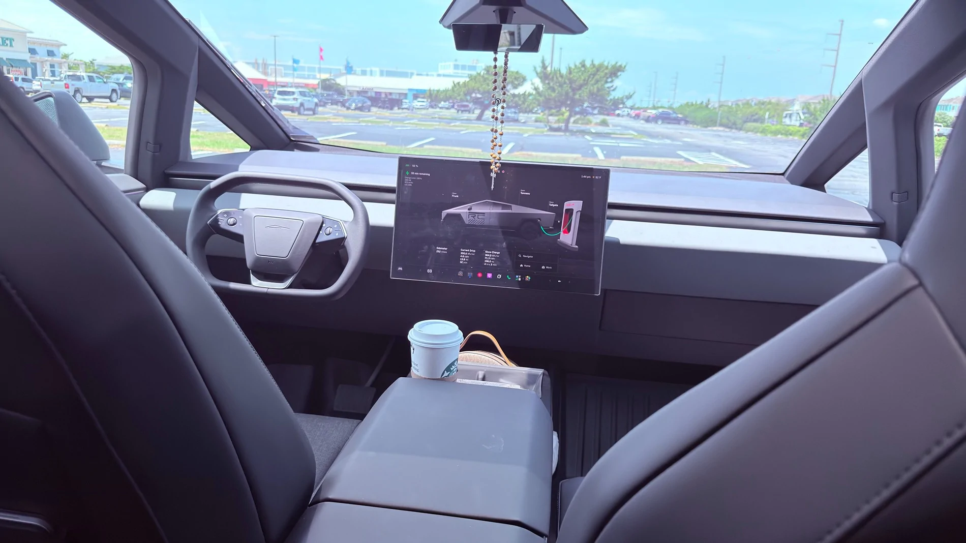 Tesla Cybertruck $59k Base Dual-Motor AWD Cybertruck Begin Delivery! IMG_4062