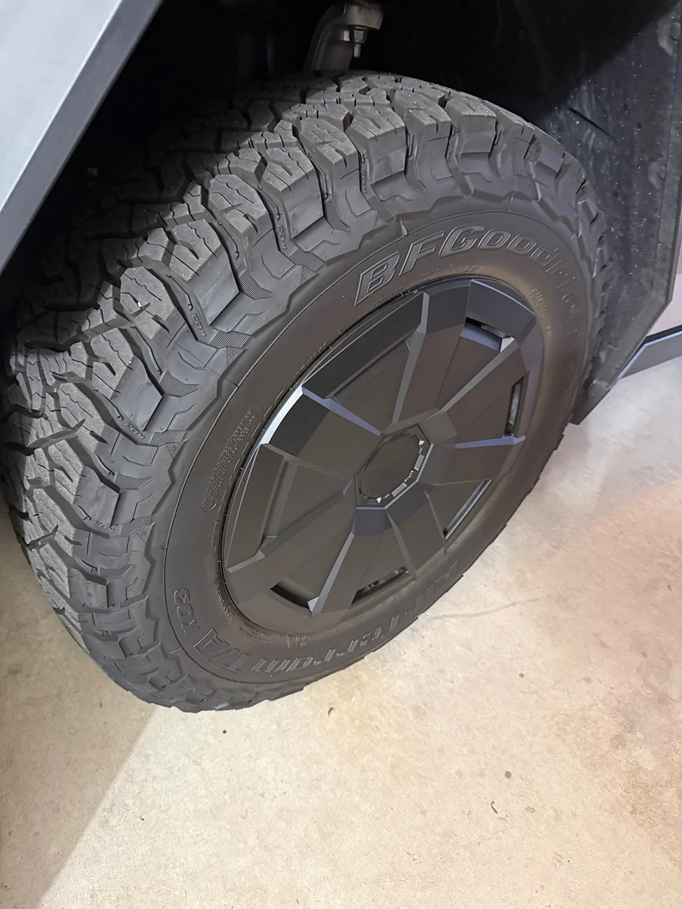 Tesla Cybertruck Stock Pirelli tires cooked at under 16k miles IMG_9098