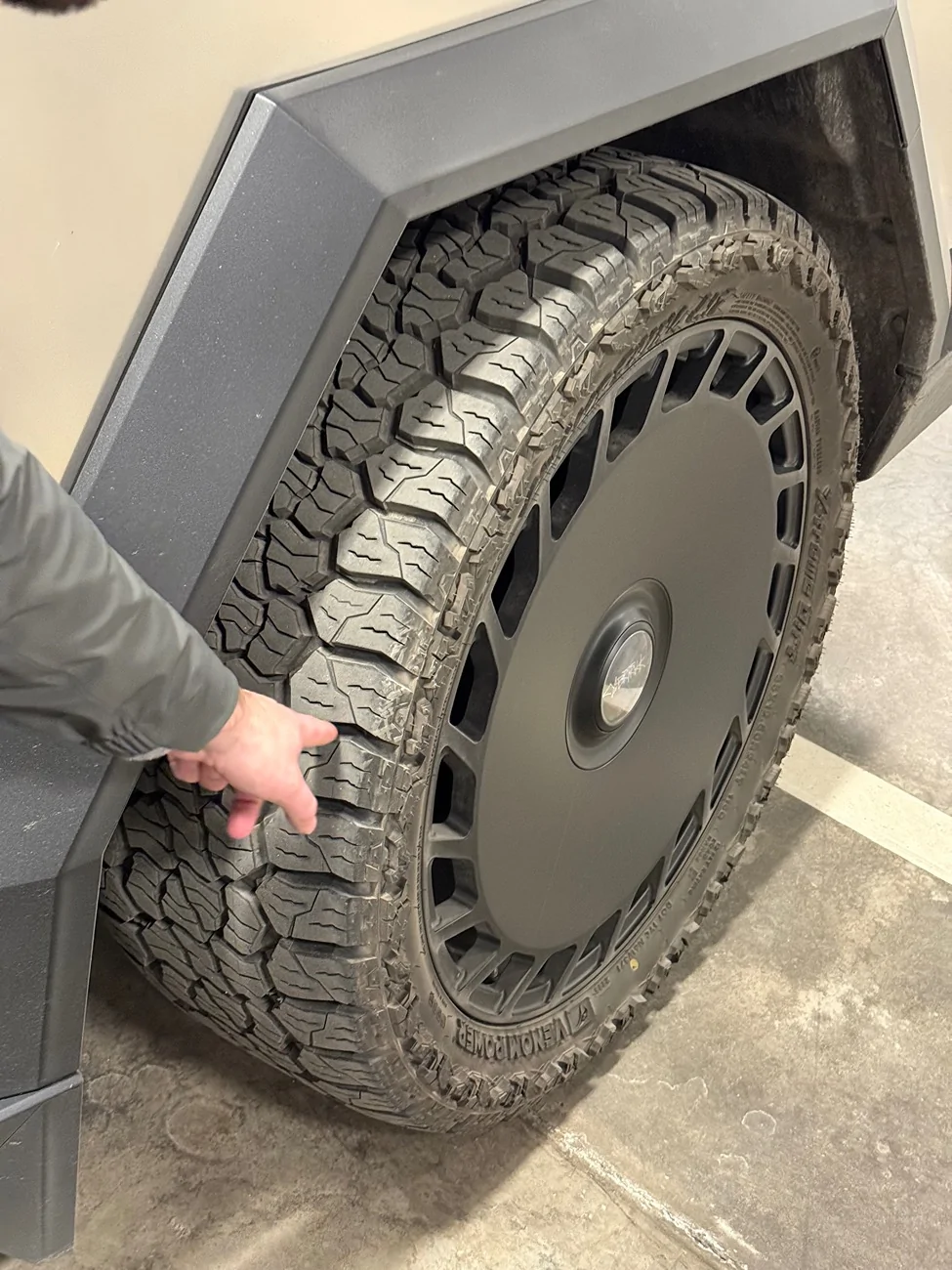 Tesla Cybertruck New tires: VENOM AT 35/12.5/24 will make my truck even better. Now I'm ready to go anywhere. IMG_9087