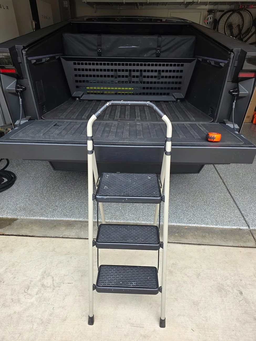 Tesla Cybertruck Cybertent tips and tricks 20260630_150039