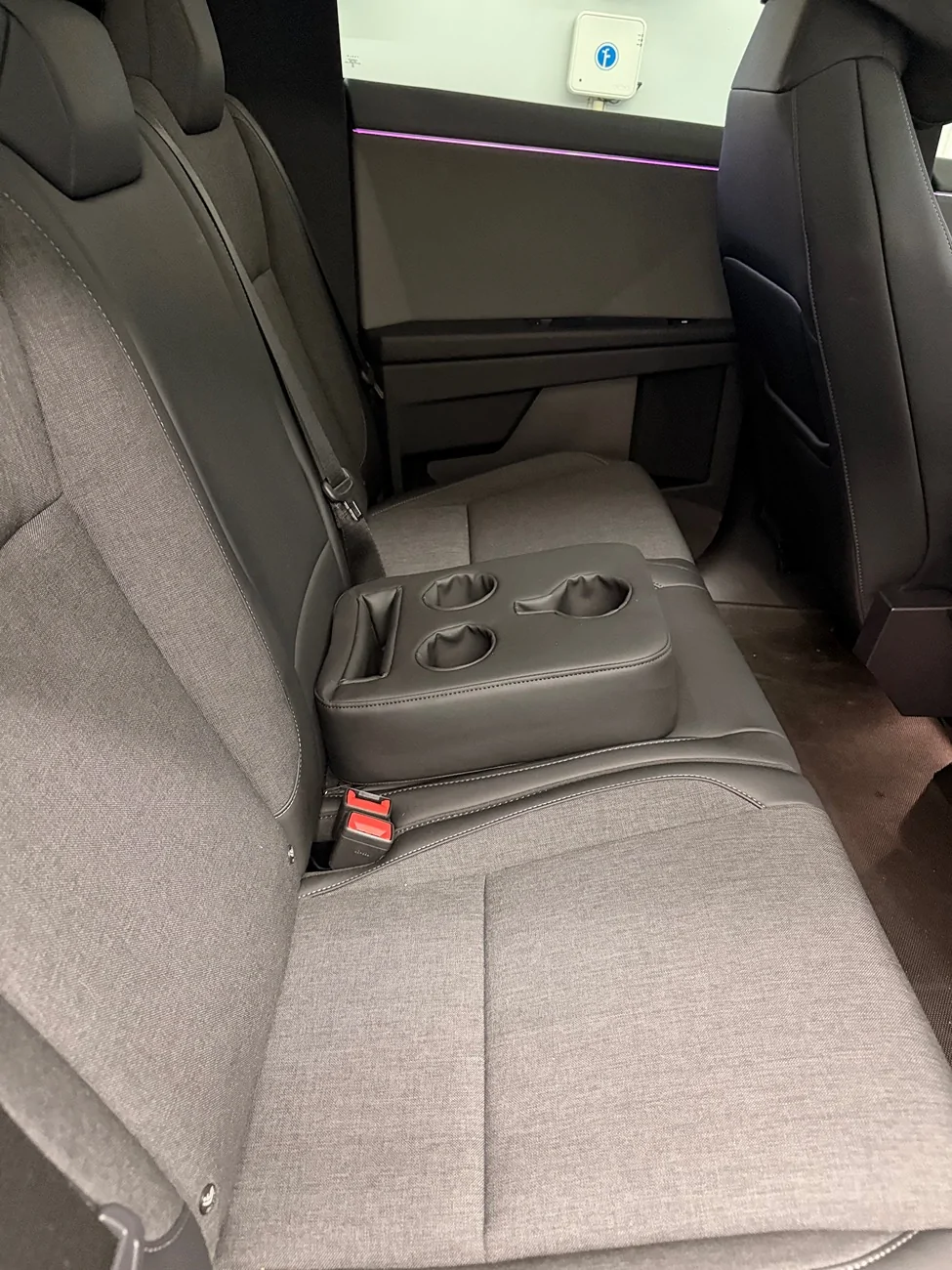 Tesla Cybertruck 59K SAWD - After Purchase Mods Thread 📐 IMG_5376