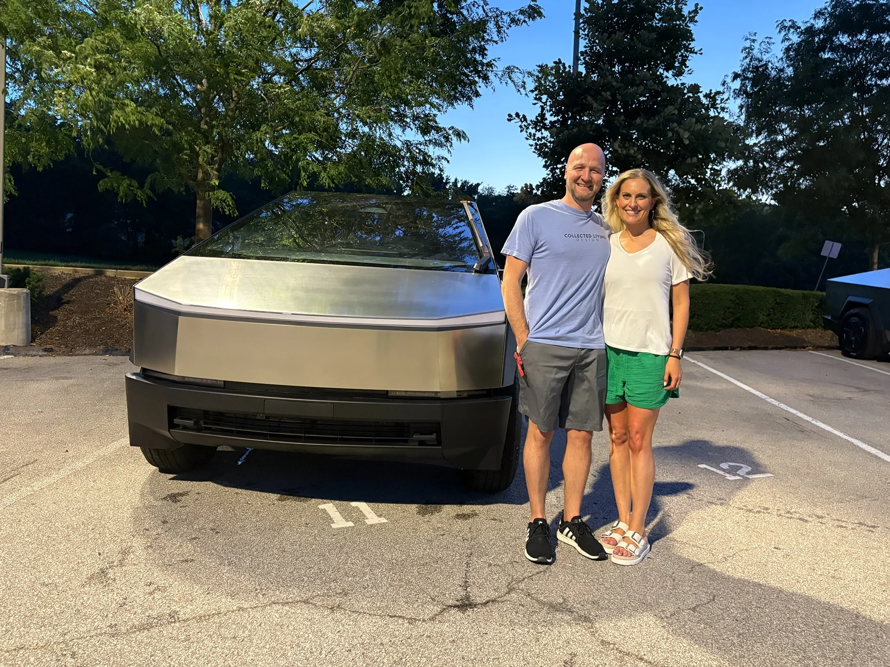 Tesla Cybertruck $59k Base Dual-Motor AWD Cybertruck Begin Delivery! IMG_1563