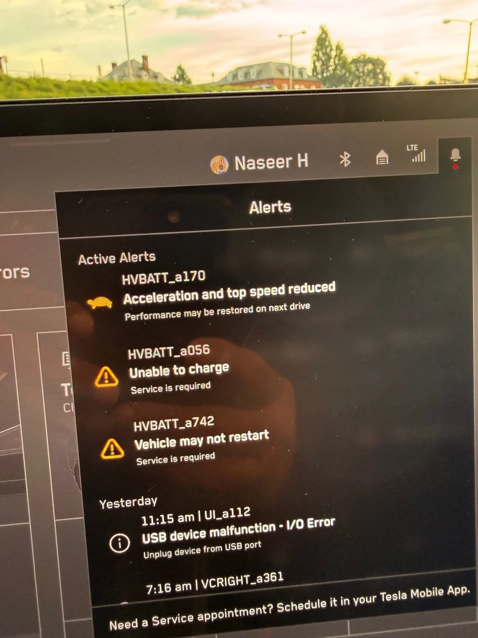 Tesla Cybertruck Battery replacement delays IMG_8649