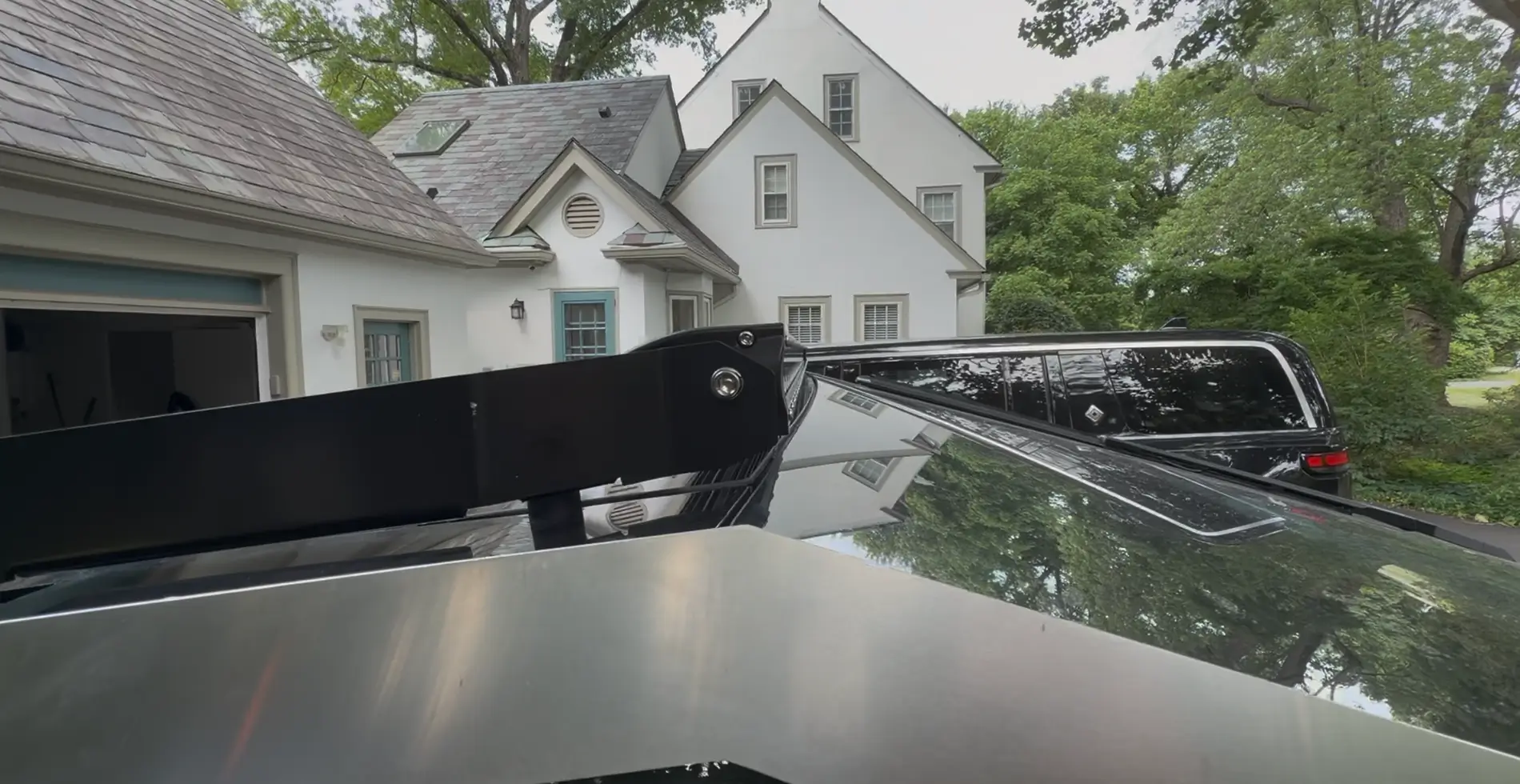 Tesla Cybertruck ****New Light Bar from Rough Country****Non-OEM / Amazon Prime 1782935604796-5i