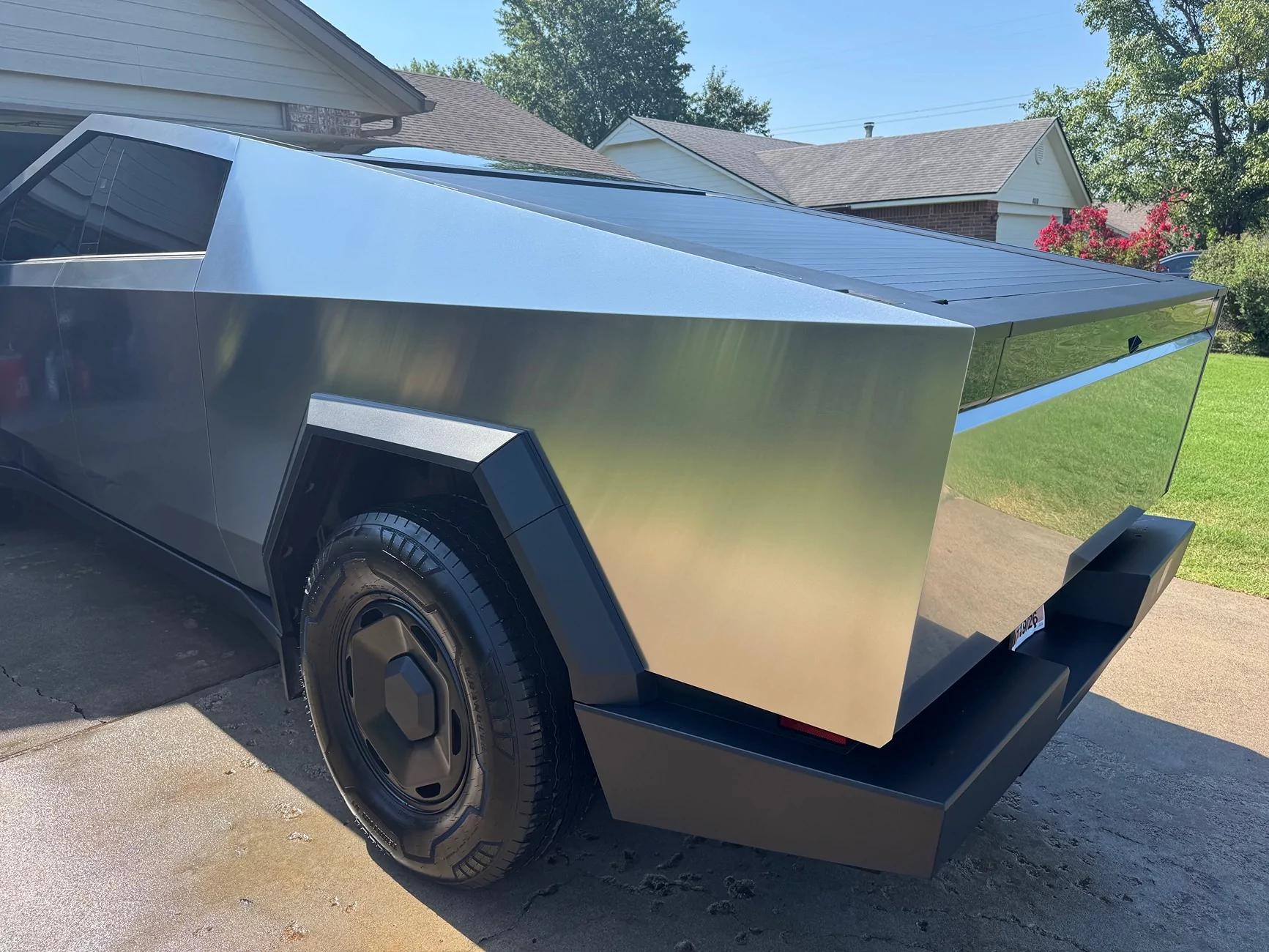 Tesla Cybertruck 59K SAWD - After Purchase Mods Thread 📐 IMG_5444