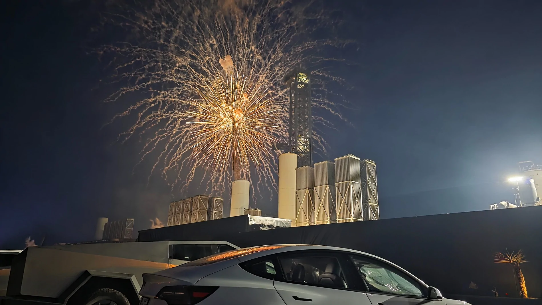Tesla Cybertruck Daily random Cybertruck photos thread - Post Yours! 📸 🤳 20260704_210723