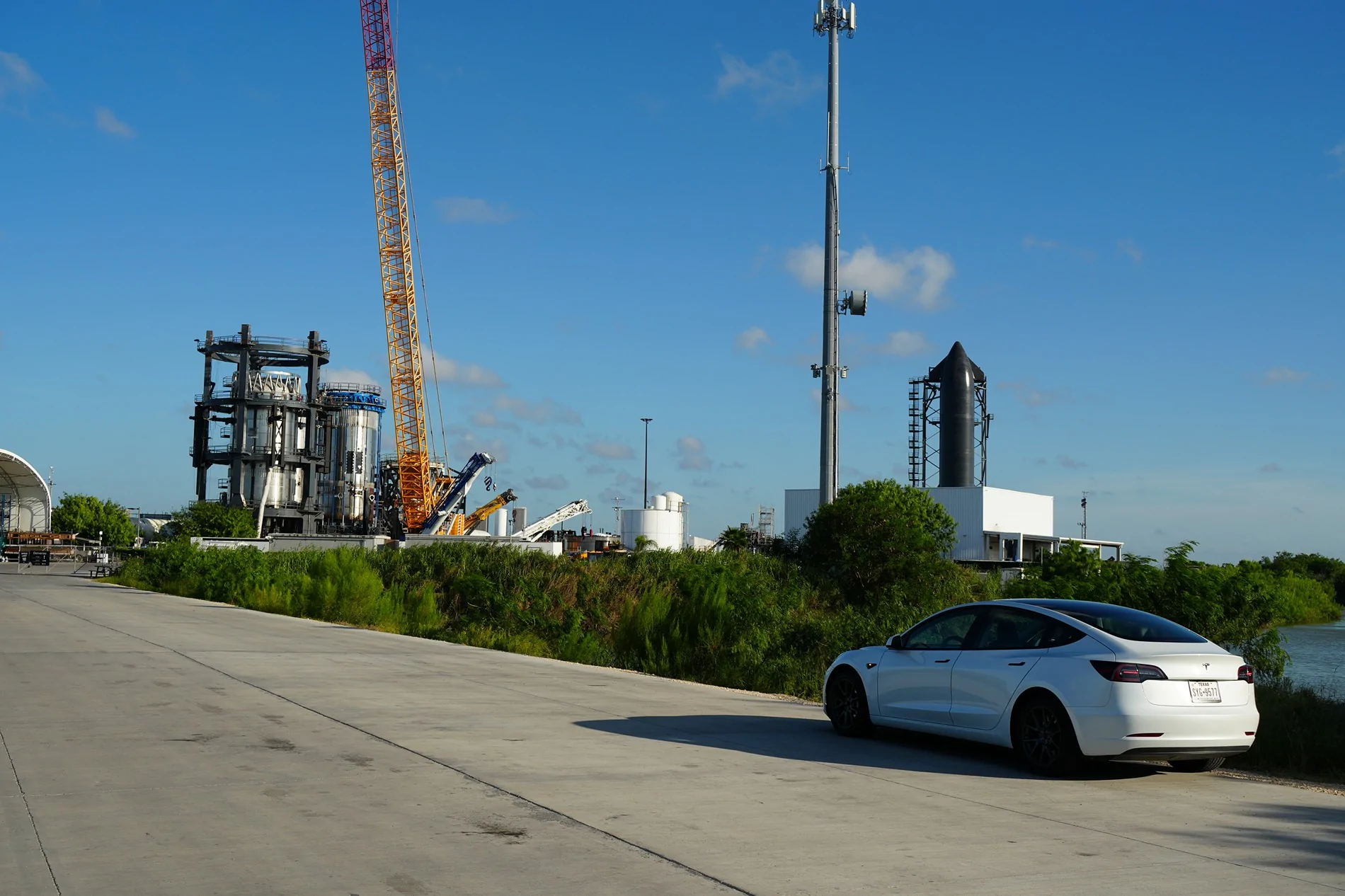Tesla Cybertruck Daily random Cybertruck photos thread - Post Yours! 📸 🤳 DSC00883