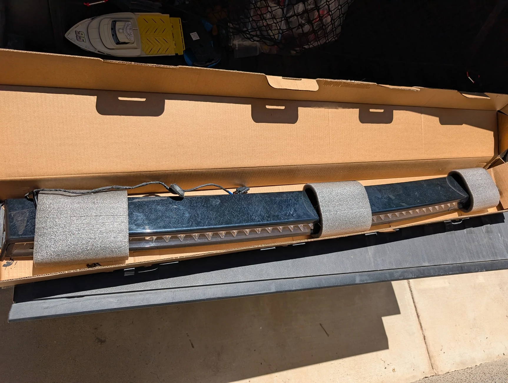 Tesla Cybertruck Retrofit / install OEM off road light bar. PXL_20260705_184010968.MP