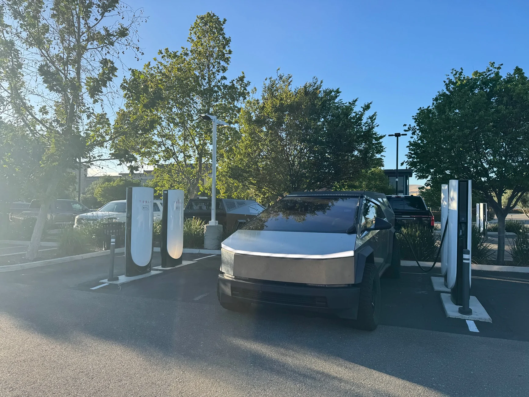 Tesla Cybertruck Urander Rack Mega Thread – Post Your Setup! IMG_2630