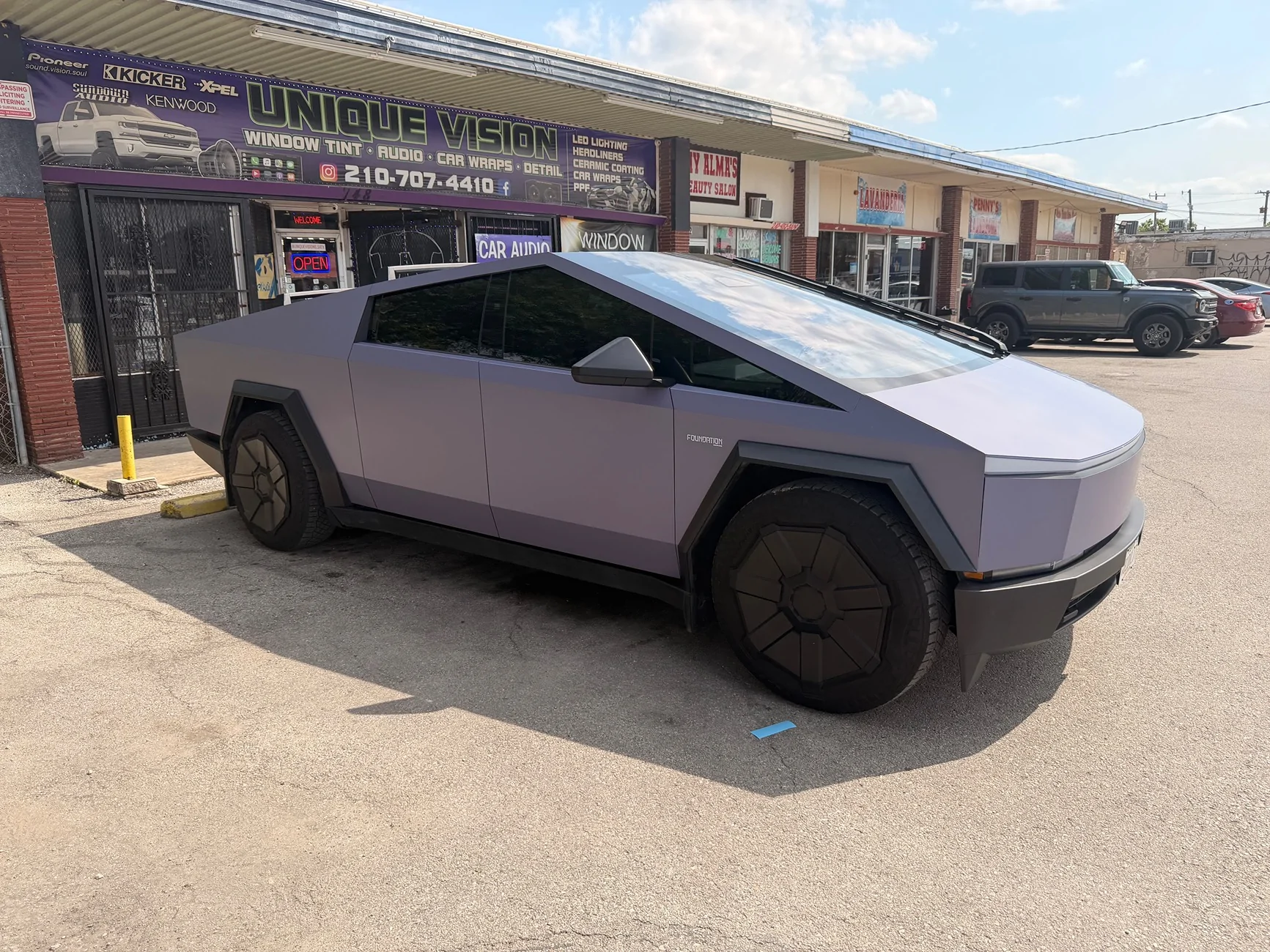 Tesla Cybertruck BLUE / BLURPLE / PURPLE Vinyl Wrap & PPF Cybertruck -- Photos & Videos IMG_4211
