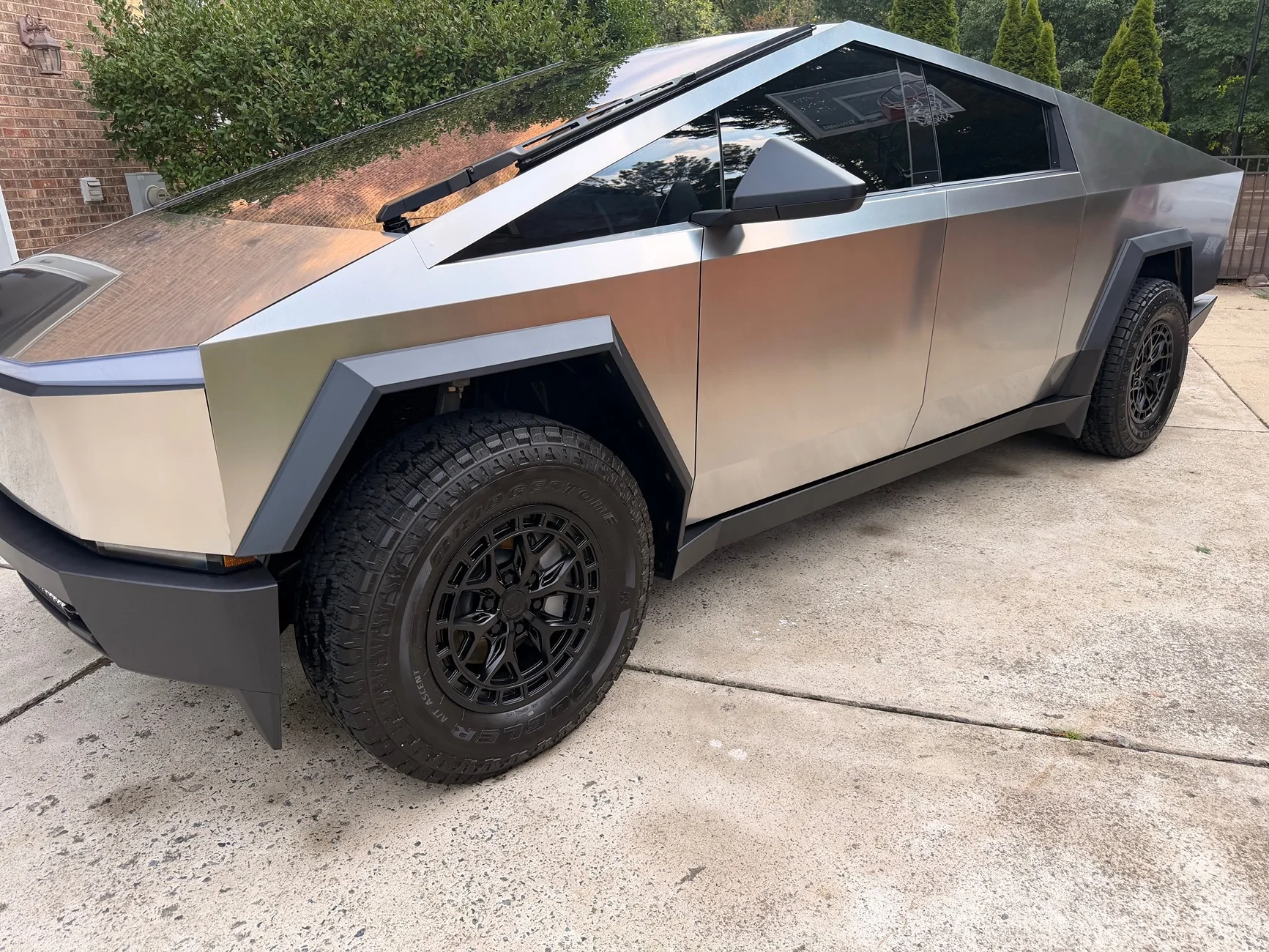 Tesla Cybertruck 59K SAWD - After Purchase Mods Thread 📐 IMG_5517