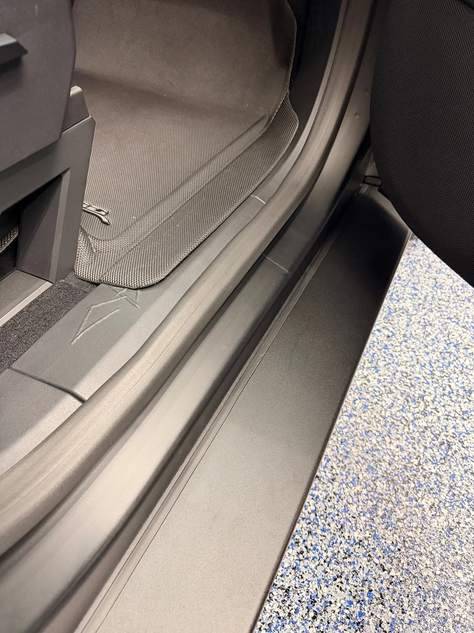 Tesla Cybertruck 59K SAWD - After Purchase Mods Thread 📐 IMG_5533