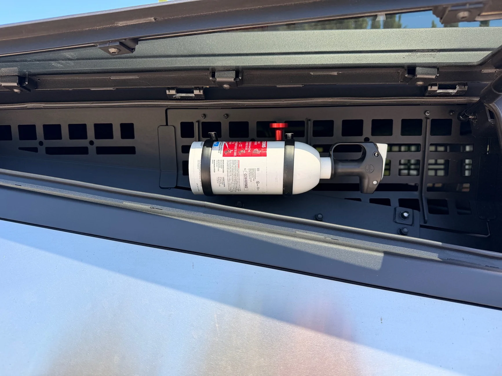 Tesla Cybertruck Urander Bed Cap Ideas & Setups IMG_4754