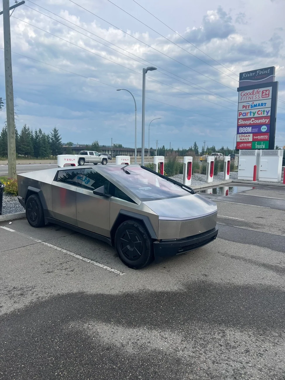 Tesla Cybertruck Daily random Cybertruck photos thread - Post Yours! 📸 🤳 IMG_0090