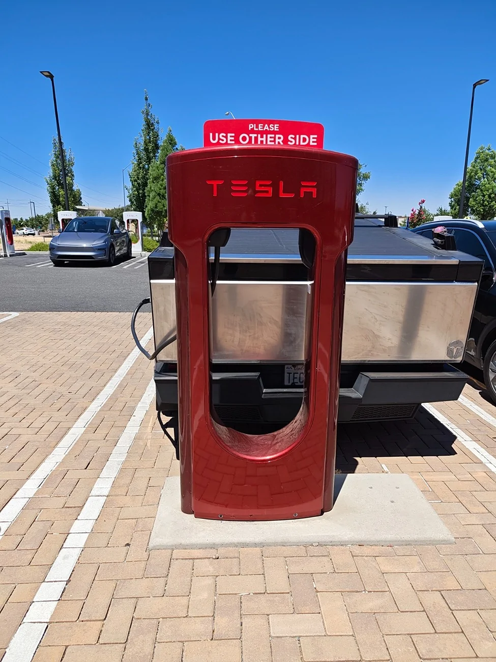Tesla Cybertruck Red Supercharger? IMG_20260717_124023839