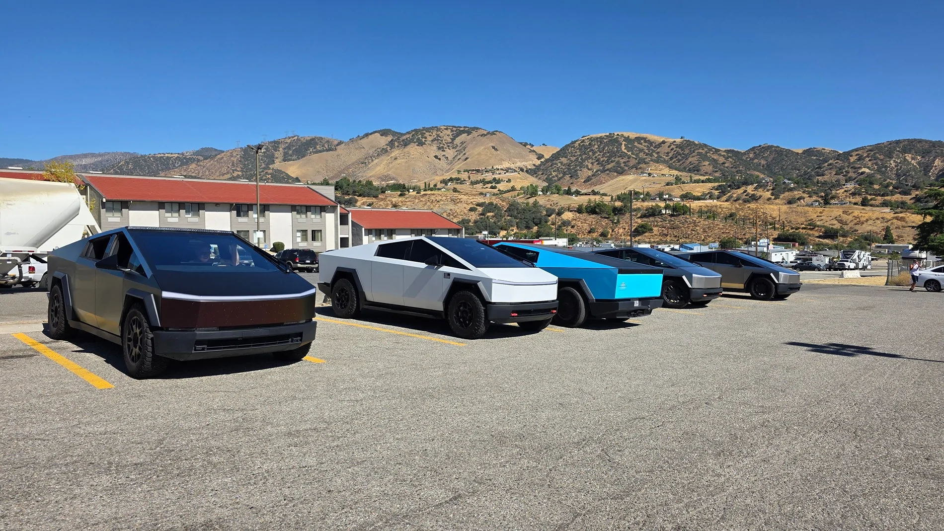 Tesla Cybertruck Daily random Cybertruck photos thread - Post Yours! 📸 🤳 20260718_093643