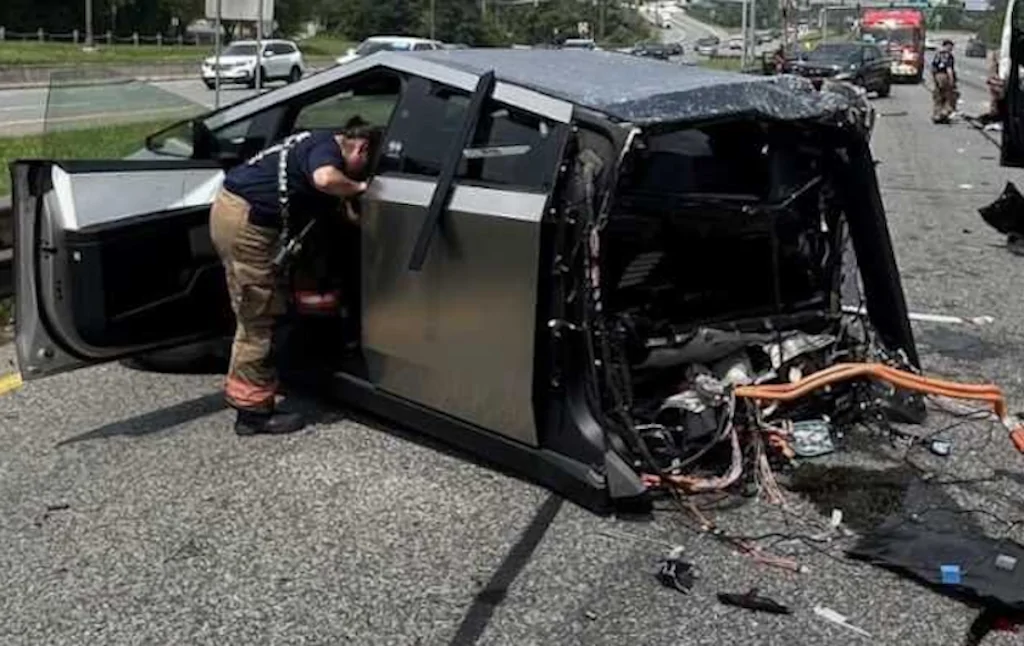 Tesla Cybertruck Accident:  Cybertruck Split In Half! 1784463699137-r6