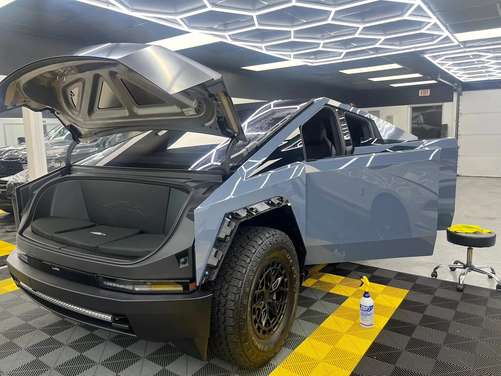 Tesla Cybertruck 59K SAWD - After Purchase Mods Thread 📐 IMG_5861