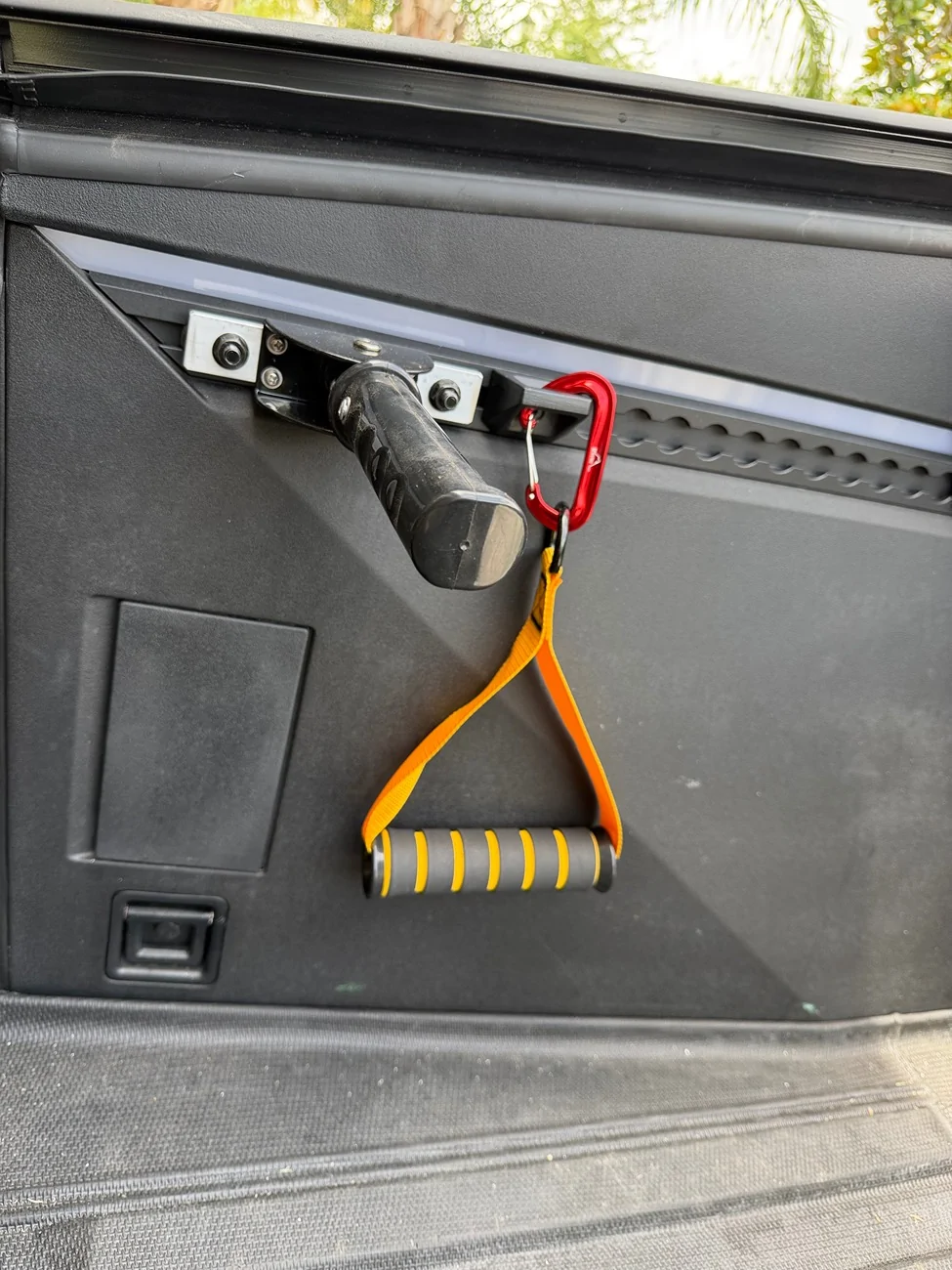 Tesla Cybertruck Pull straps for the vault - easy DIY install IMG_0887