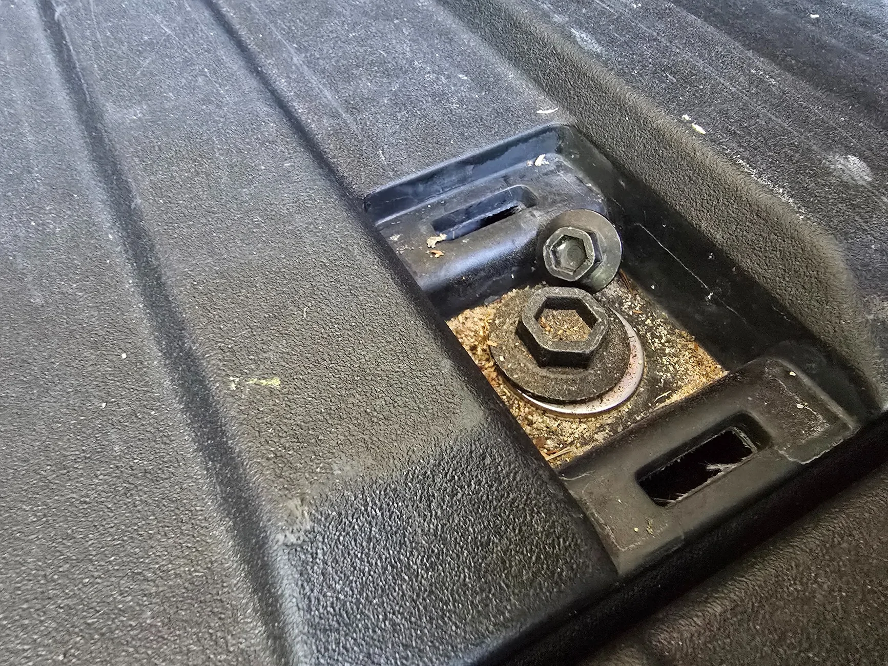 Tesla Cybertruck Loose Bolt? 20260725_155546