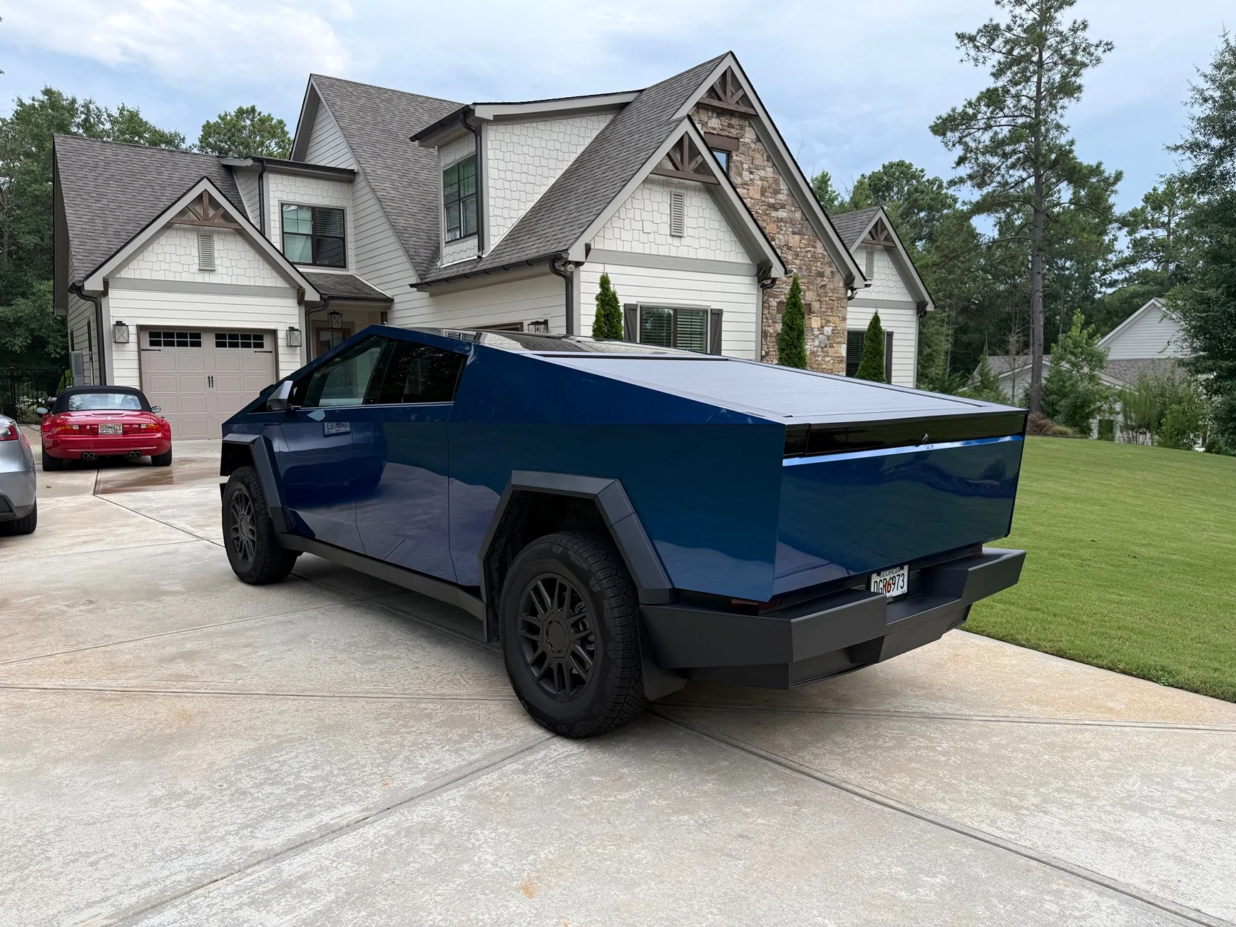 Tesla Cybertruck BLUE / BLURPLE / PURPLE Vinyl Wrap & PPF Cybertruck -- Photos & Videos IMG_7660
