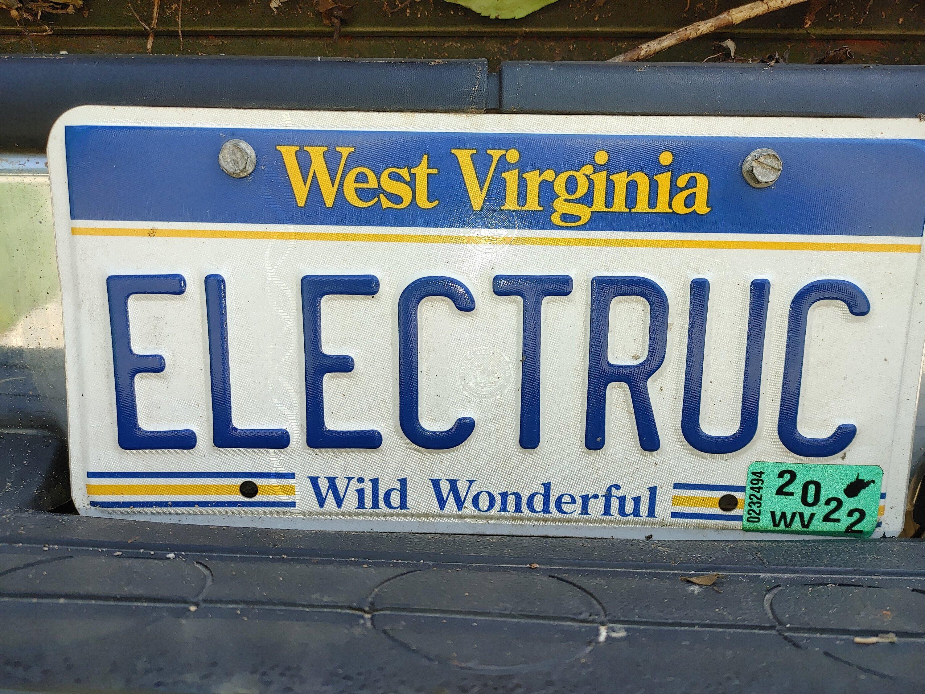 Tesla Cybertruck Custom license plate / vanity plate name for your Cybertruck? 0713221612
